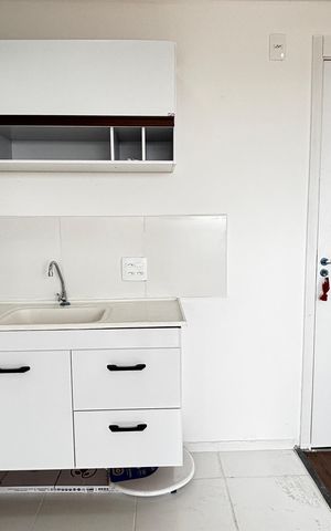 Apartamento para alugar com 31m², 2 quartos e sem vaga Apartamento para alugar com 31m², 2 quartos e sem vagaCozinha e Área de Serviço