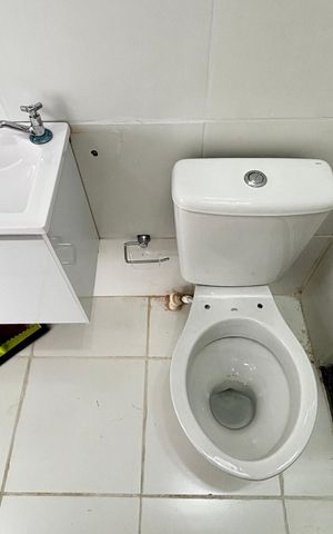 Apartamento para alugar com 31m², 2 quartos e sem vaga Apartamento para alugar com 31m², 2 quartos e sem vagaBanheiro