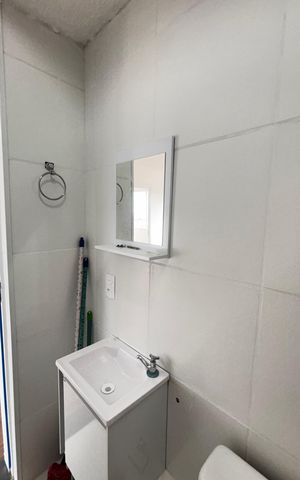 Apartamento para alugar com 31m², 2 quartos e sem vaga Apartamento para alugar com 31m², 2 quartos e sem vagaBanheiro