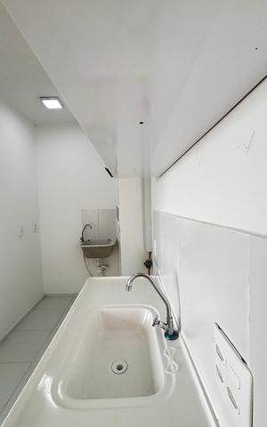 Apartamento para alugar com 31m², 2 quartos e sem vaga Apartamento para alugar com 31m², 2 quartos e sem vagaCozinha e Área de Serviço