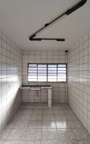 Casa para alugar com 300m², 3 quartos e 3 vagas Casa para alugar com 300m², 3 quartos e 3 vagasCozinha