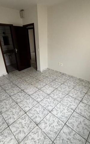 Casa para alugar com 300m², 3 quartos e 3 vagas Casa para alugar com 300m², 3 quartos e 3 vagasSuíte