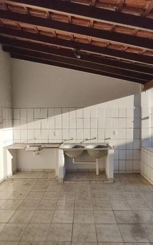 Casa para alugar com 300m², 3 quartos e 3 vagas Casa para alugar com 300m², 3 quartos e 3 vagasÁrea comum