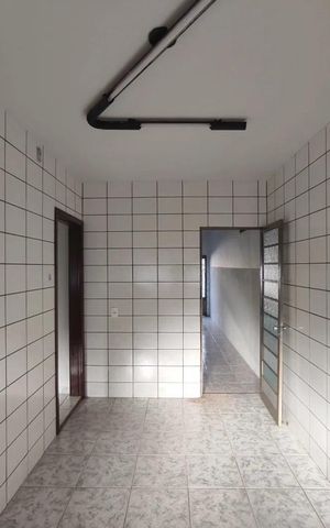 Casa para alugar com 300m², 3 quartos e 3 vagas Casa para alugar com 300m², 3 quartos e 3 vagasCozinha