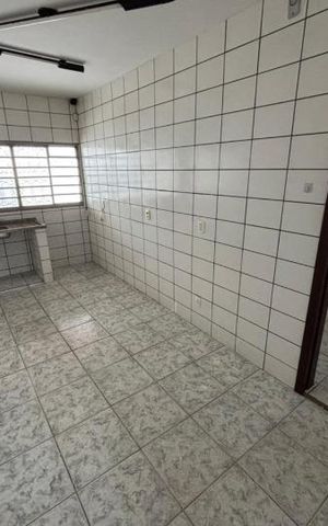 Casa para alugar com 300m², 3 quartos e 3 vagas Casa para alugar com 300m², 3 quartos e 3 vagasCozinha
