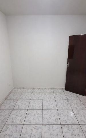 Casa para alugar com 300m², 3 quartos e 3 vagas Casa para alugar com 300m², 3 quartos e 3 vagasQuarto