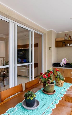 Apartamento à venda com 86m², 2 quartos e 2 vagas Apartamento à venda com 86m², 2 quartos e 2 vagasVaranda Gourmet
