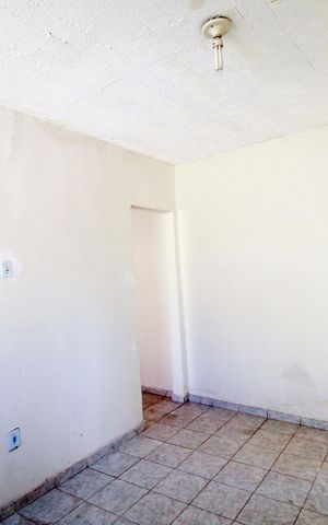 Casa para alugar com 40m², 2 quartos e sem vagaQuarto 