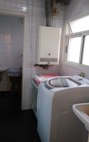 Apartamento à venda com 107m², 3 quartos e 1 vaga Apartamento à venda com 107m², 3 quartos e 1 vagaÁrea de serviço