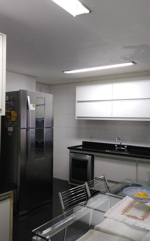 Apartamento à venda com 107m², 3 quartos e 1 vaga Apartamento à venda com 107m², 3 quartos e 1 vagaCozinha