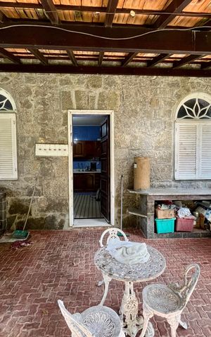 Casa à venda com 9900m², 6 quartos e 5 vagas