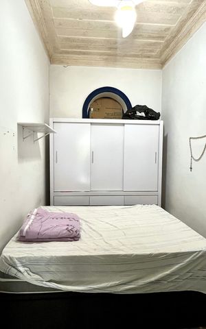 Casa à venda com 9900m², 6 quartos e 5 vagas Casa à venda com 9900m², 6 quartos e 5 vagasSuíte