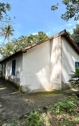 Casa à venda com 9900m², 6 quartos e 5 vagas Casa à venda com 9900m², 6 quartos e 5 vagasÁrea de Serviço