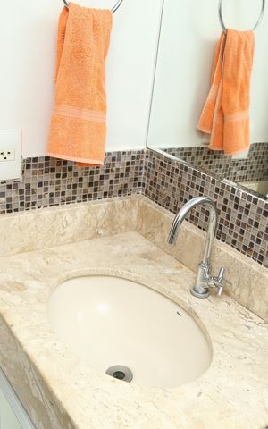 Apartamento à venda com 140m², 4 quartos e 2 vagasBanheiro