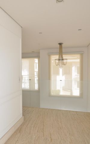 Casa de condomínio à venda com 515m², 4 quartos e 5 vagasHall