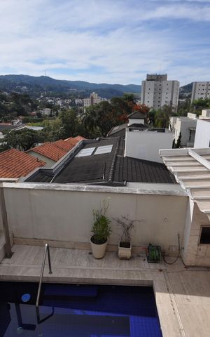 Casa de condomínio à venda com 515m², 4 quartos e 5 vagasVista da Sacada da Suíte Master