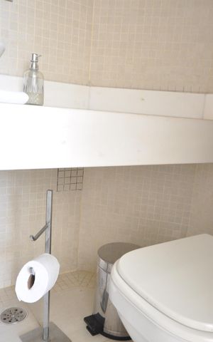 Casa de condomínio à venda com 515m², 4 quartos e 5 vagasLavabo 2