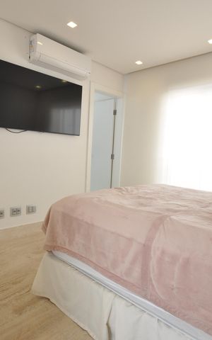 Casa de condomínio à venda com 515m², 4 quartos e 5 vagasSuíte 2
