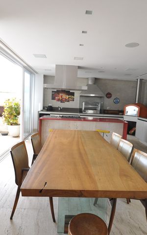 Casa de condomínio à venda com 515m², 4 quartos e 5 vagasEspaço Gourmet