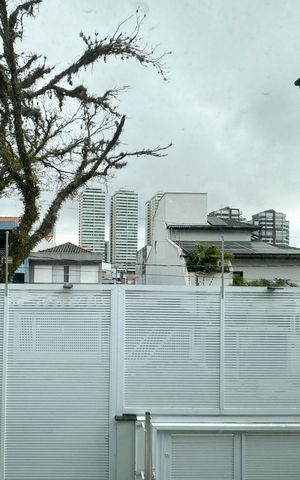 Casa para alugar com 400m², 3 quartos e 5 vagas Casa para alugar com 400m², 3 quartos e 5 vagasVista - Sala