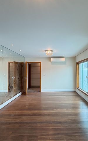 Casa para alugar com 400m², 3 quartos e 5 vagas Casa para alugar com 400m², 3 quartos e 5 vagasSala