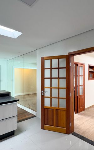 Casa para alugar com 400m², 3 quartos e 5 vagas Casa para alugar com 400m², 3 quartos e 5 vagasCozinha