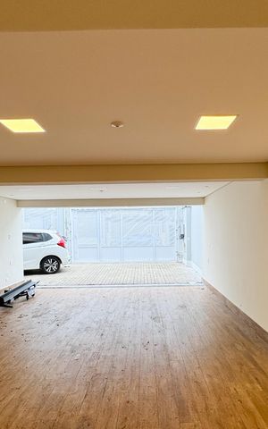 Casa para alugar com 400m², 3 quartos e 5 vagas Casa para alugar com 400m², 3 quartos e 5 vagasGaragem