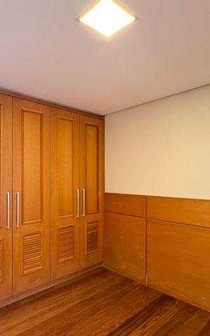 Casa para alugar com 400m², 3 quartos e 5 vagas Casa para alugar com 400m², 3 quartos e 5 vagasQuarto 2