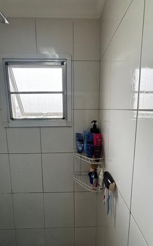 Apartamento à venda com 120m², 2 quartos e 1 vaga Apartamento à venda com 120m², 2 quartos e 1 vagaBanheiro da Suíte