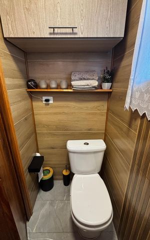 Apartamento à venda com 120m², 2 quartos e 1 vaga Apartamento à venda com 120m², 2 quartos e 1 vagaCobertura - banheiro