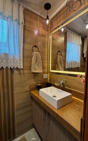 Apartamento à venda com 120m², 2 quartos e 1 vaga Apartamento à venda com 120m², 2 quartos e 1 vagaCobertura - banheiro