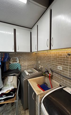 Apartamento à venda com 120m², 2 quartos e 1 vaga Apartamento à venda com 120m², 2 quartos e 1 vagaCobertura - Area de Serviço