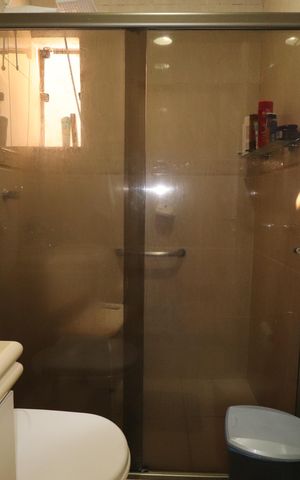 Casa à venda com 252m², 3 quartos e 3 vagasBanheio 2