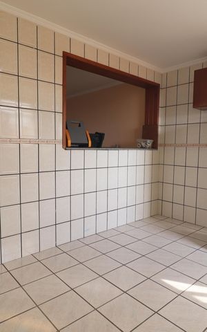 Casa à venda com 252m², 3 quartos e 3 vagasCozinha Salão de Festas