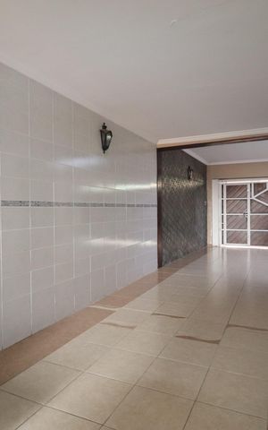 Casa à venda com 252m², 3 quartos e 3 vagasGaragem