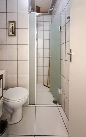 Casa de condomínio à venda com 74m², 2 quartos e 1 vaga Casa de condomínio à venda com 74m², 2 quartos e 1 vagaBanheiro Social