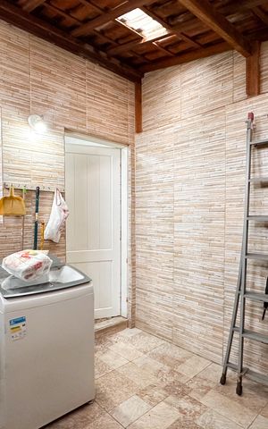 Casa de condomínio à venda com 74m², 2 quartos e 1 vaga Casa de condomínio à venda com 74m², 2 quartos e 1 vagaÁrea de Serviço