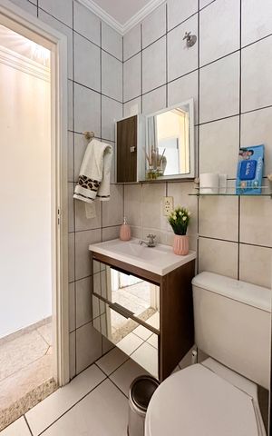 Casa de condomínio à venda com 74m², 2 quartos e 1 vaga Casa de condomínio à venda com 74m², 2 quartos e 1 vagaBanheiro Social