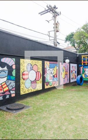Casa de condomínio à venda com 74m², 2 quartos e 1 vaga Casa de condomínio à venda com 74m², 2 quartos e 1 vagaÁrea comum - Playground