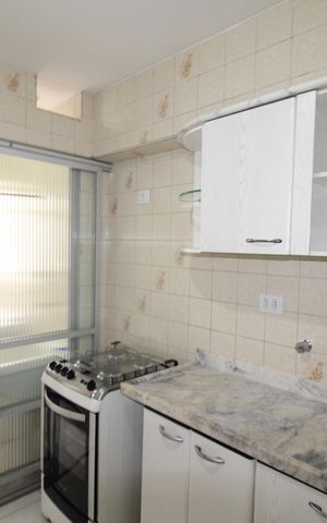 Apartamento para alugar com 65m², 2 quartos e 1 vagaCozinha / Área de Serviço