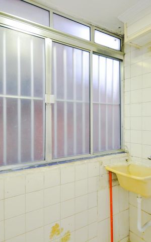 Apartamento à venda com 1m², 2 quartos e 1 vagaÁrea de Serviço