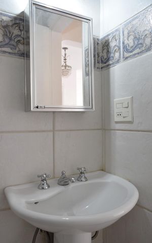 Apartamento à venda com 112m², 2 quartos e 2 vagasBanheiro Social