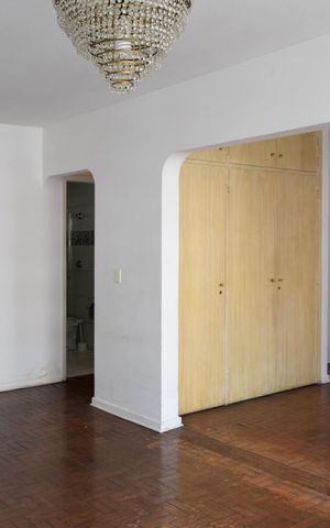 Apartamento à venda com 112m², 2 quartos e 2 vagasSala