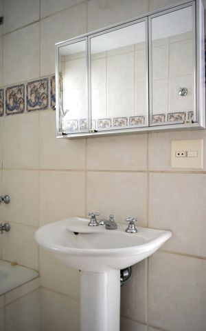 Apartamento à venda com 112m², 2 quartos e 2 vagasBanheiro da Suíte