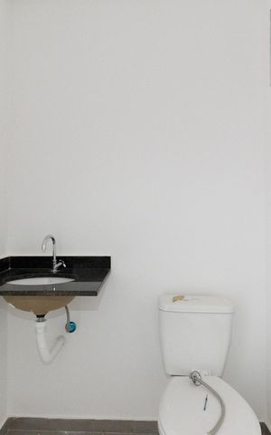 Apartamento à venda com 32m², 1 quarto e sem vagaBanheiro 