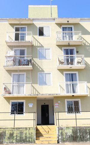 Apartamento para alugar com 51m², 3 quartos e sem vagaÁrea comum - Prédio