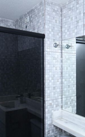 Apartamento para alugar com 51m², 3 quartos e sem vagaBanheiro
