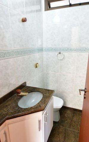 Apartamento para alugar com 249m², 4 quartos e 2 vagasLavabo