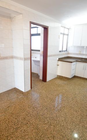 Apartamento para alugar com 249m², 4 quartos e 2 vagasCozinha