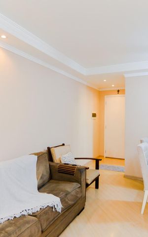 Apartamento à venda com 62m², 2 quartos e 1 vagaSala